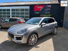 Porsche Cayenne - 4.8 Turbo 2016|Dealer-ondh|NL auto|Pano|Facelift