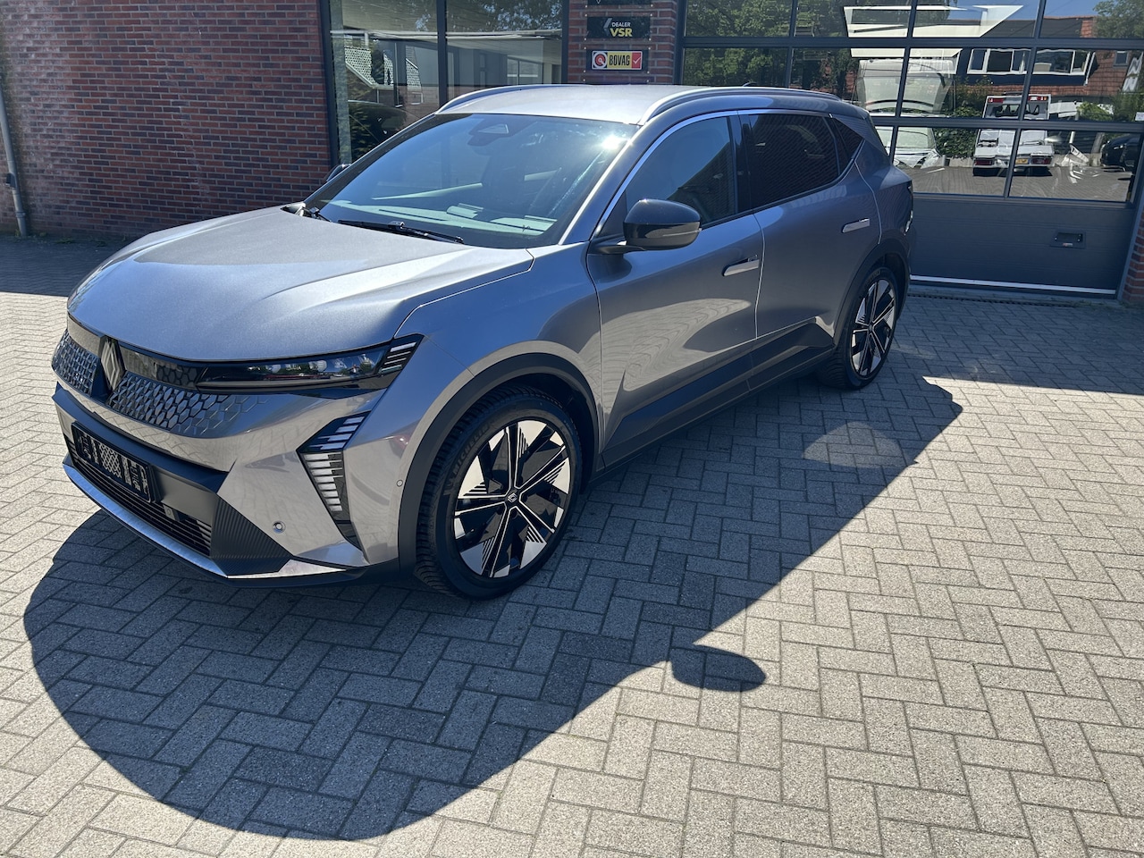 Renault Scenic E-Tech - EV87 long range techno/All Season - AutoWereld.nl