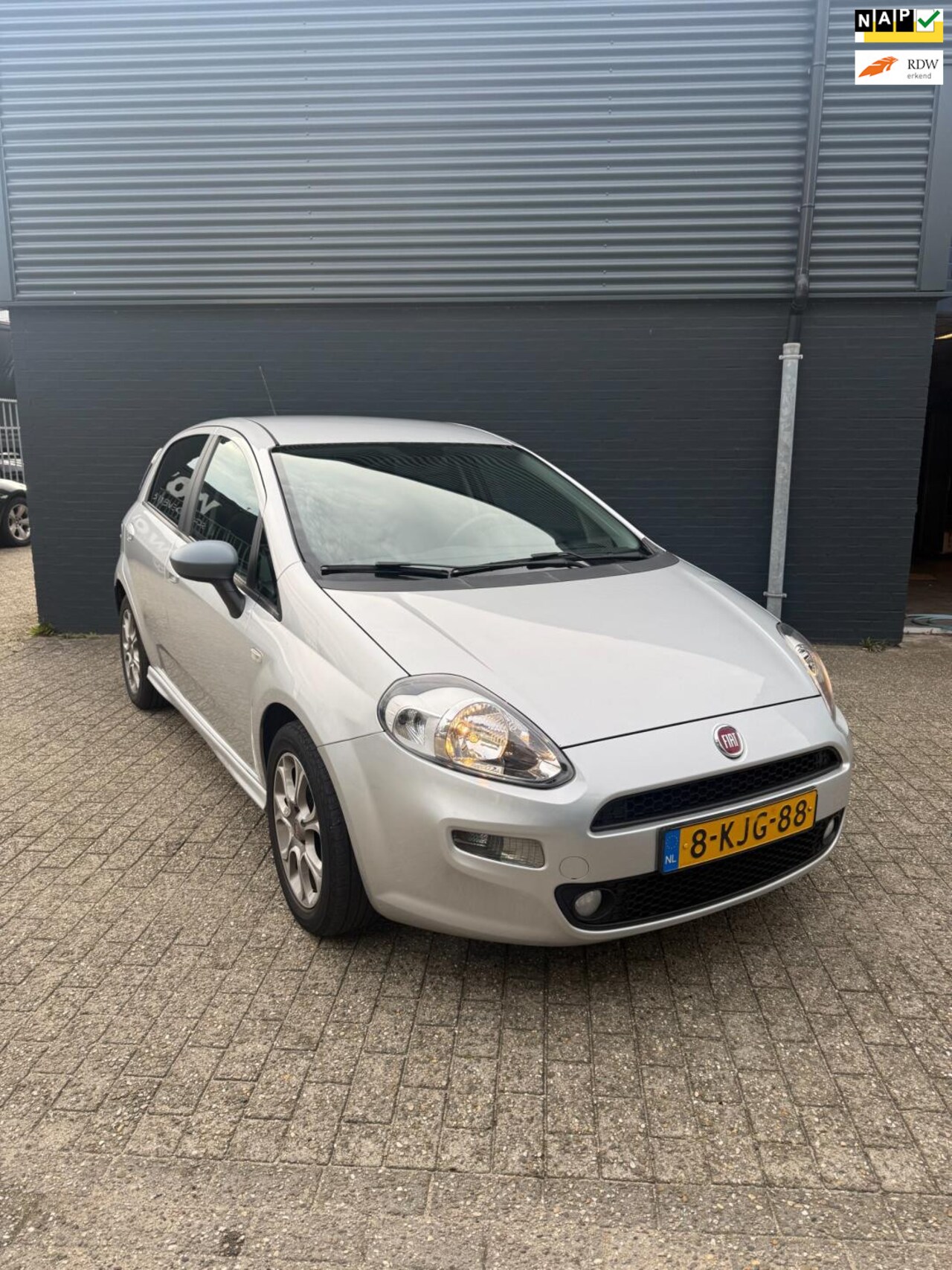 Fiat Punto Evo - 0.9 TwinAir Pop 0.9 TwinAir Pop - AutoWereld.nl