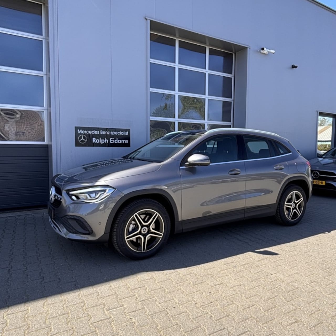 Mercedes-Benz GLA-Klasse - 250e *Pano, AMG wielen* GLA 250 e (247.786) - AutoWereld.nl