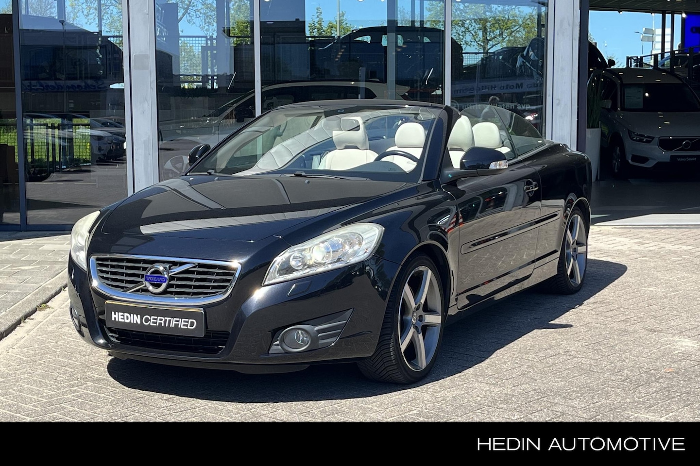 Volvo C70 Convertible - 2.5 T5 Tourer | 1e eigenaar !| Nieuw door ons geleverde T5 met slechts 75.000 km! | Automa - AutoWereld.nl
