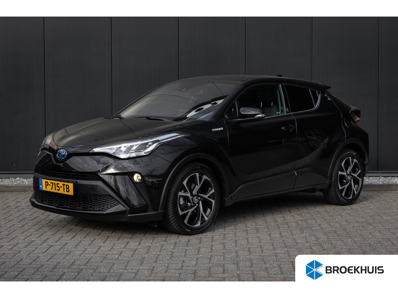 Toyota C-HR - 1.8 Hybrid Business Plus | Camera | Adapt. cruise | Stuur/Stoelverwarming | Apple/Android - AutoWereld.nl
