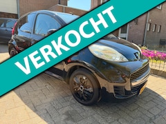 Peugeot 107 - 1.0-12V XS