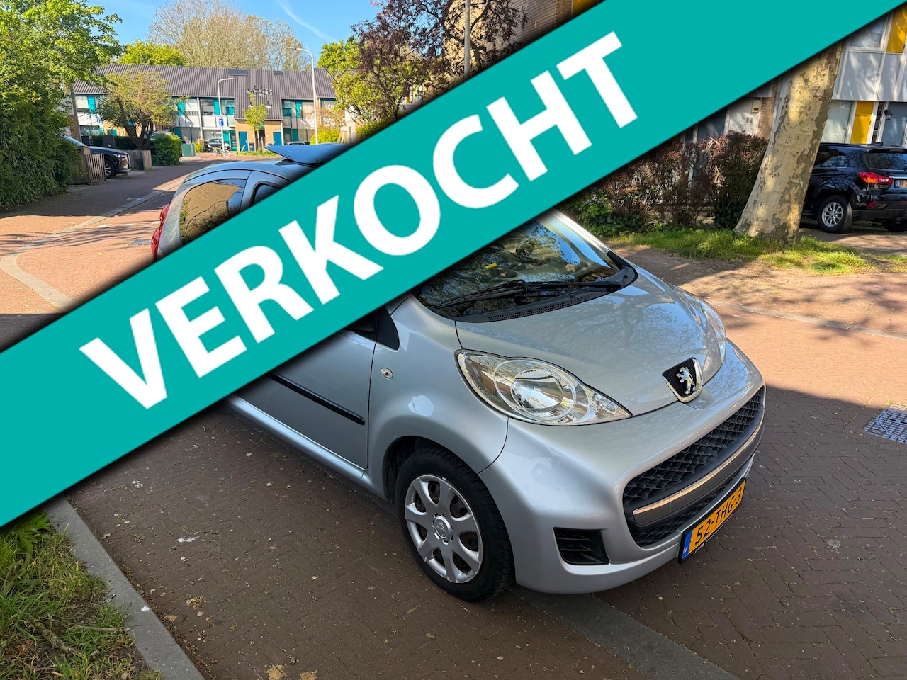 Peugeot 107 - Airco / 51.000 NAP / Nieuw APK / Open dak - AutoWereld.nl