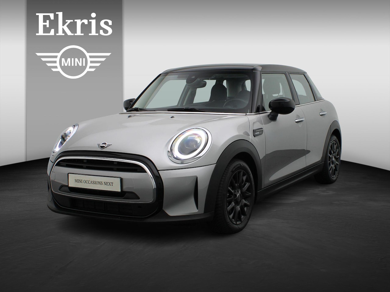 MINI Cooper - 5-deurs Navigatiesysteem + Driving Assistant + PDC + 16" - AutoWereld.nl