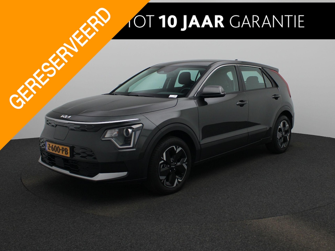 Kia Niro EV - Light Edition 64.8 kWh | SOH 100% | Camera | Cruise Control | Navigatie | Parkeer Sensoren - AutoWereld.nl