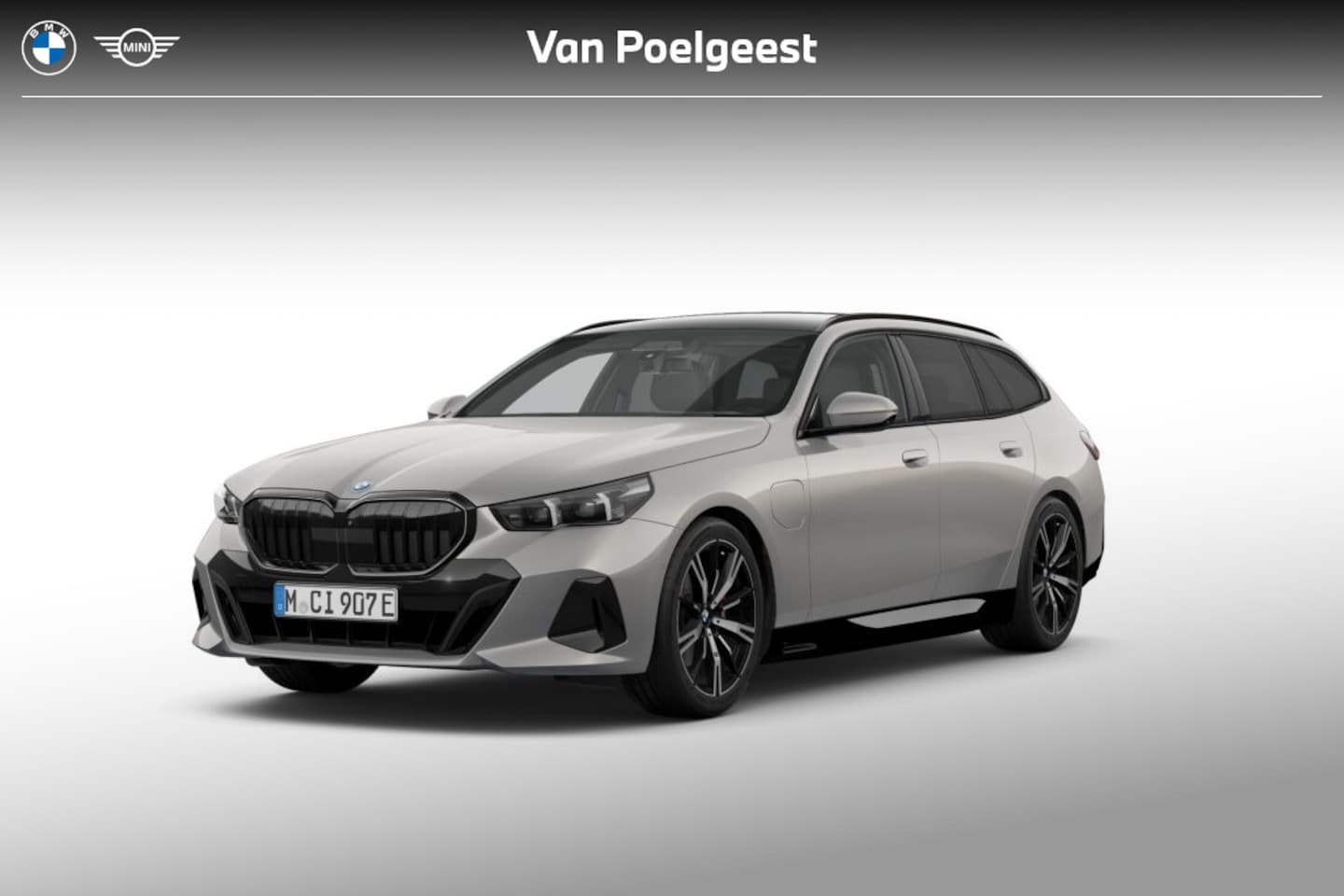BMW 5-serie Touring - 530e M Sport Edition | M Sportpakket Pro | Innovation Pack | Travel Pack | Comfort Pack | - AutoWereld.nl