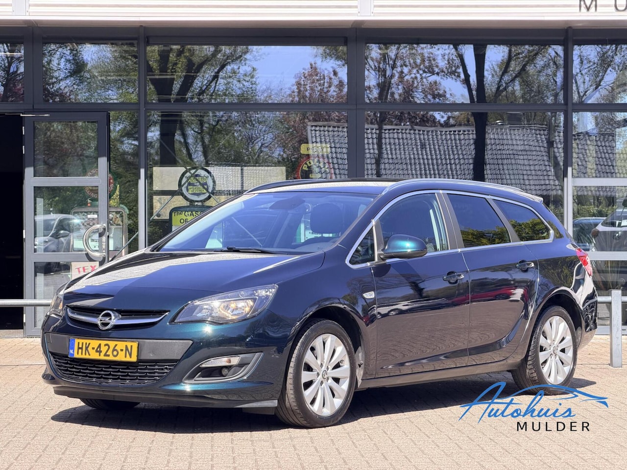 Opel Astra Sports Tourer - 1.4 Turbo Sport + | Navi | Trekhaak | Clima | 1e Eigenaar - AutoWereld.nl