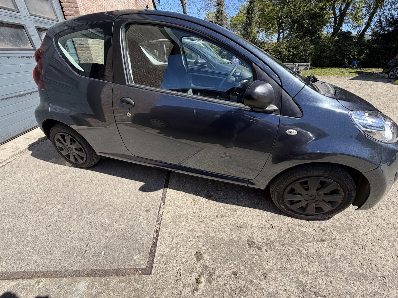 Peugeot 107 - 1.0 Access Accent Airco/NAP/ - AutoWereld.nl