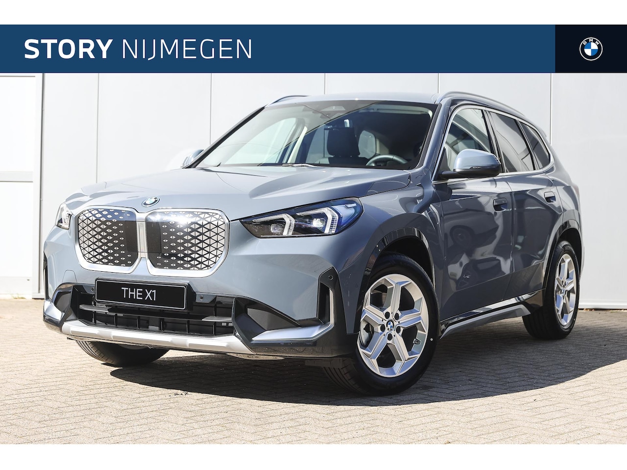 BMW iX1 - eDrive20 xLine / Adaptieve LED / Achteruitrijcamera / Comfort Access / Stoelverwarming / P - AutoWereld.nl