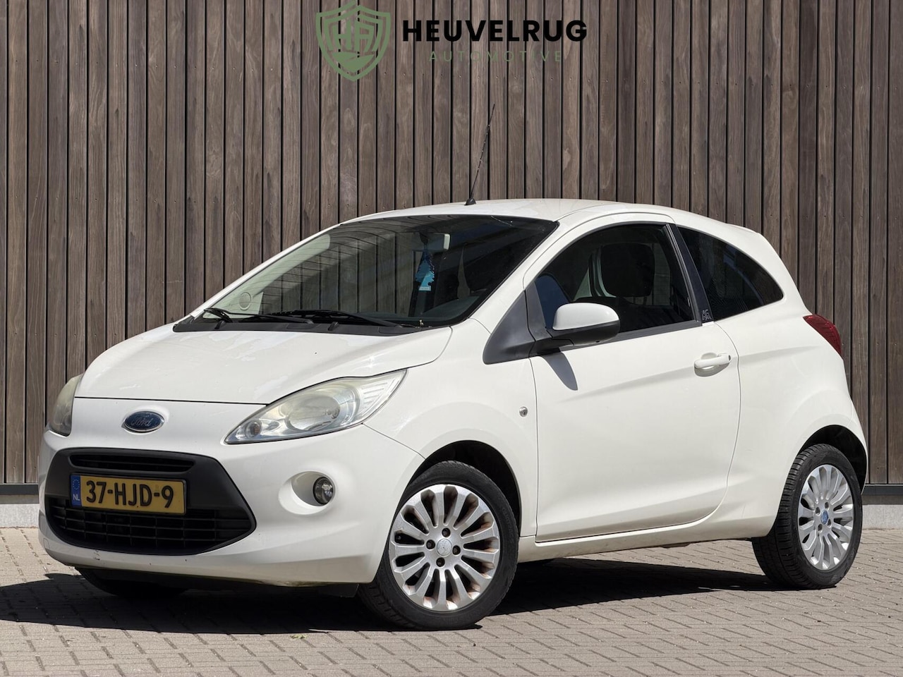 Ford Ka - 1.2 Titanium | AIRCO | ELEKTRICHE RAMEN - AutoWereld.nl