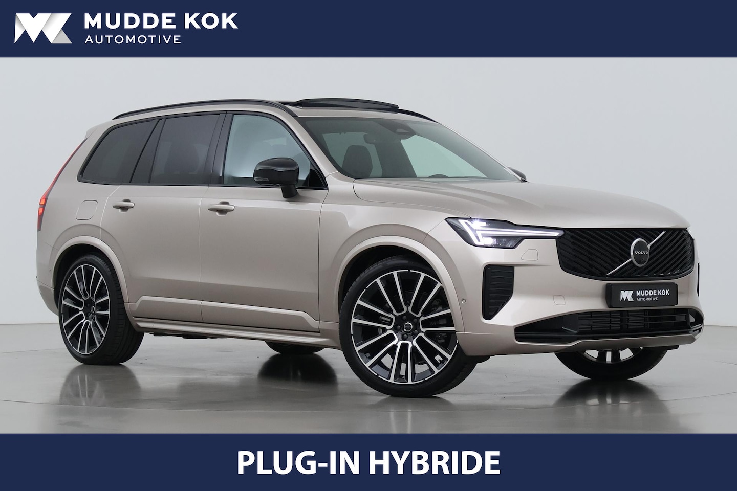 Volvo XC90 - T8 Plug-in hybrid Ultra Dark | Bowers&Wilkins | Luchtvering | Massage | 22 Inch | Trekhaak - AutoWereld.nl