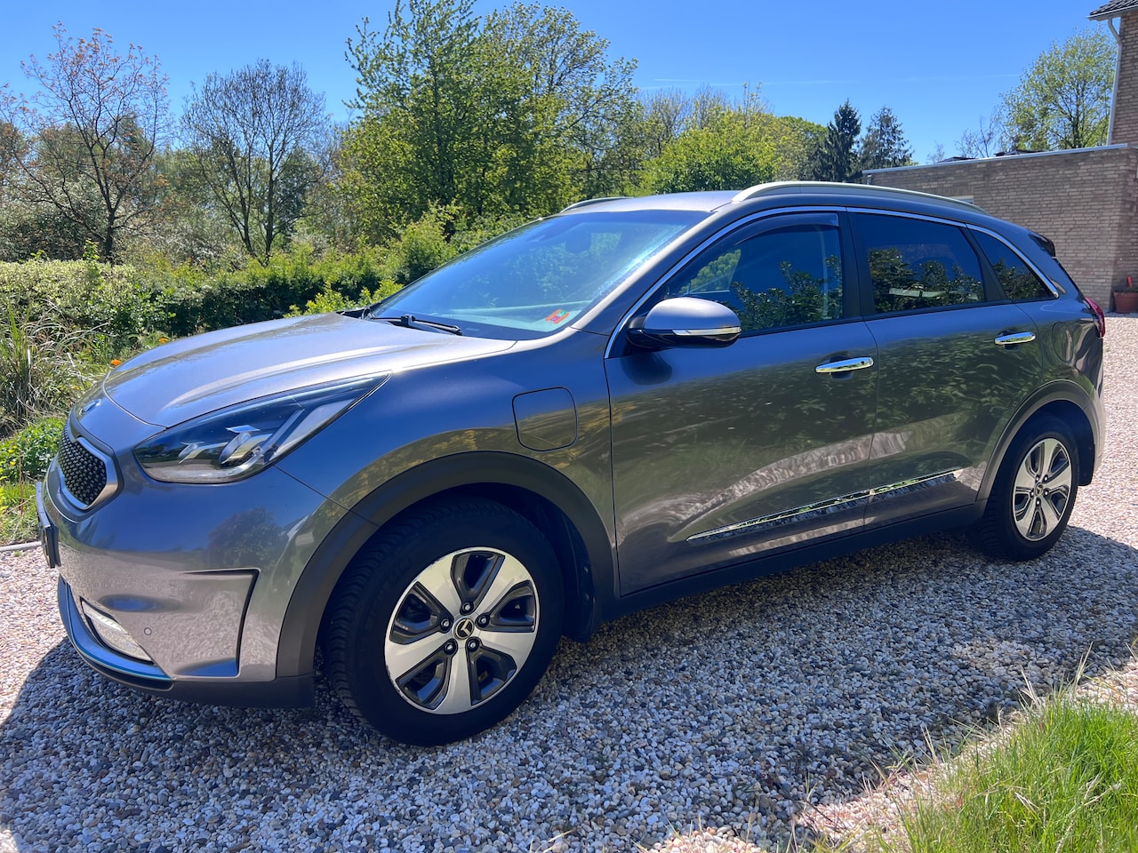 Kia Niro - 1.6 GDi PHEV ExecutiveLine - AutoWereld.nl