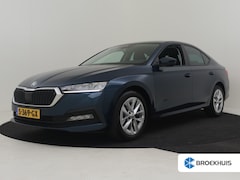 Skoda Octavia - 1.0 TSI Business Edition 110 Pk | Trekhaak uitklapbaar | Apple carplay Android auto | Crui