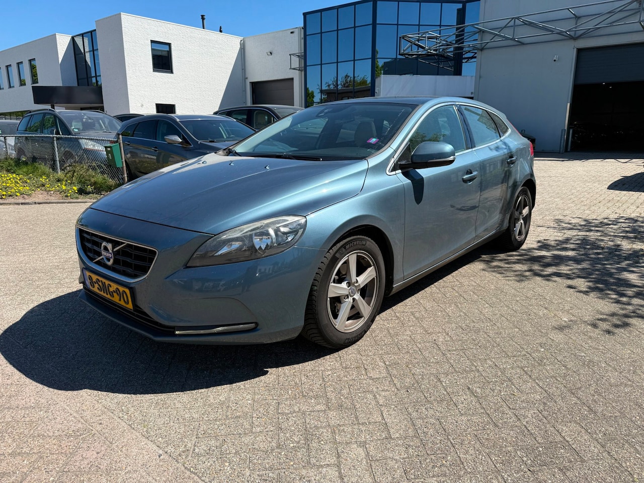 Volvo V40 - 1.6 D2 Momentum bj 2013 Leather Pano Navi Clima - AutoWereld.nl