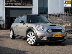 MINI Cooper S - 1.6 Chili Automaat PANO Luxe uitvoering