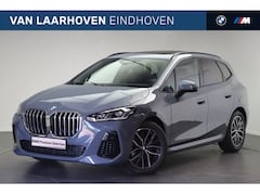 BMW 2-serie Active Tourer - 218i M Sport Automaat / Panoramadak / Trekhaak / Achteruitrijcamera / Sportstoelen / Adapt