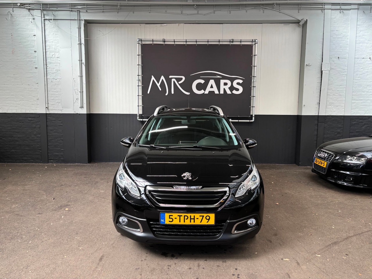 Peugeot 2008 - 1.2 VTi Active Pack Premium Panodak/Navi/Airco/Cruise Control - AutoWereld.nl