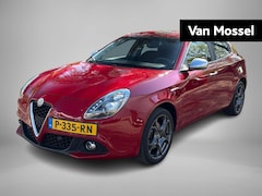 Alfa Romeo Giulietta - 1.4 Turbo 170pk MultiAir Super | Automaat | Navigatie | Climate control | Parkeersensoren