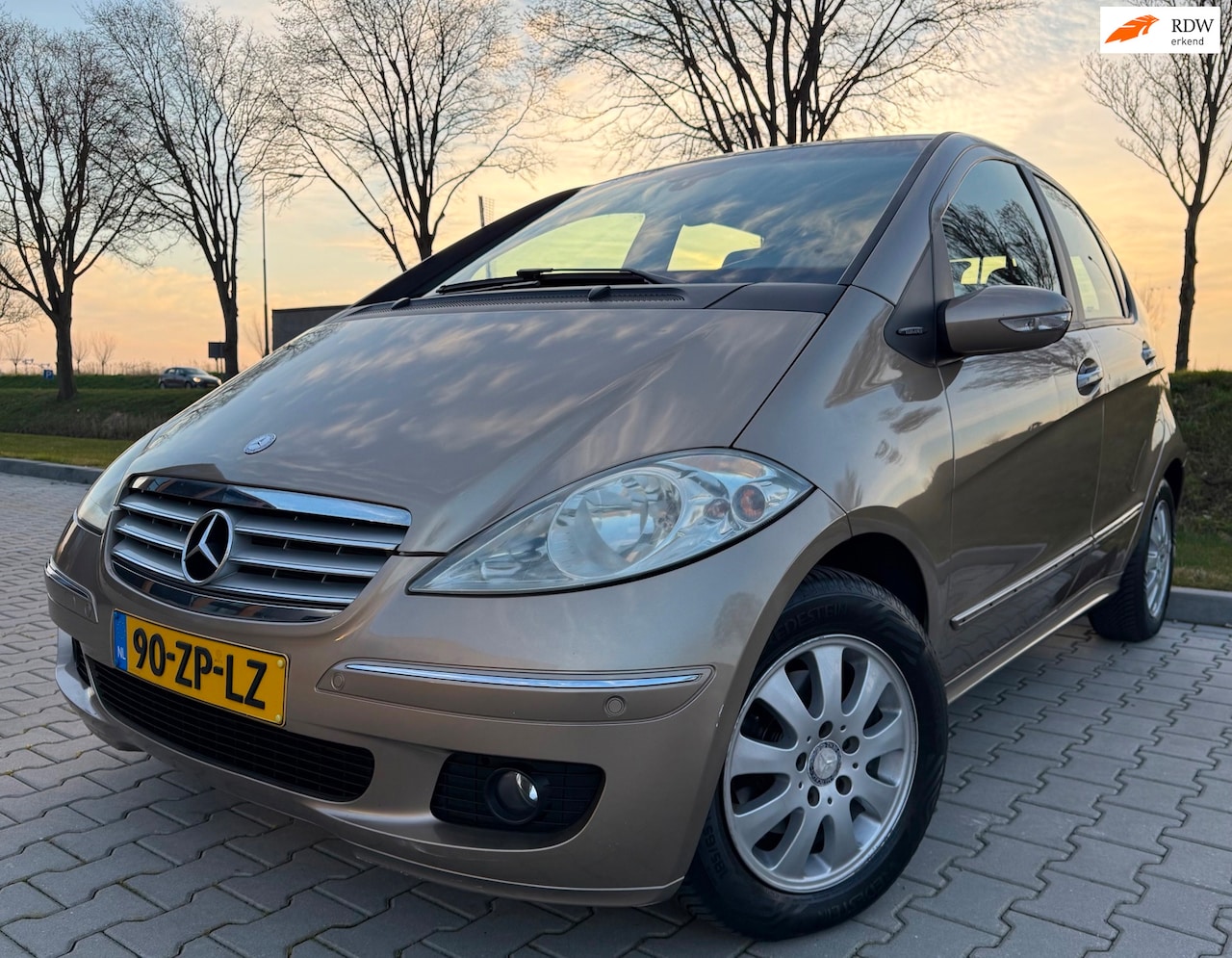 Mercedes-Benz A-klasse - 170 Elegance AUTOMAAT/NAP/TREKHAAK/ - AutoWereld.nl