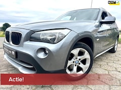 BMW X1 - 18i SDrive Executive NAP 5D AIRCO NAVI SCHERM TREKHAAK NIEUWE APK