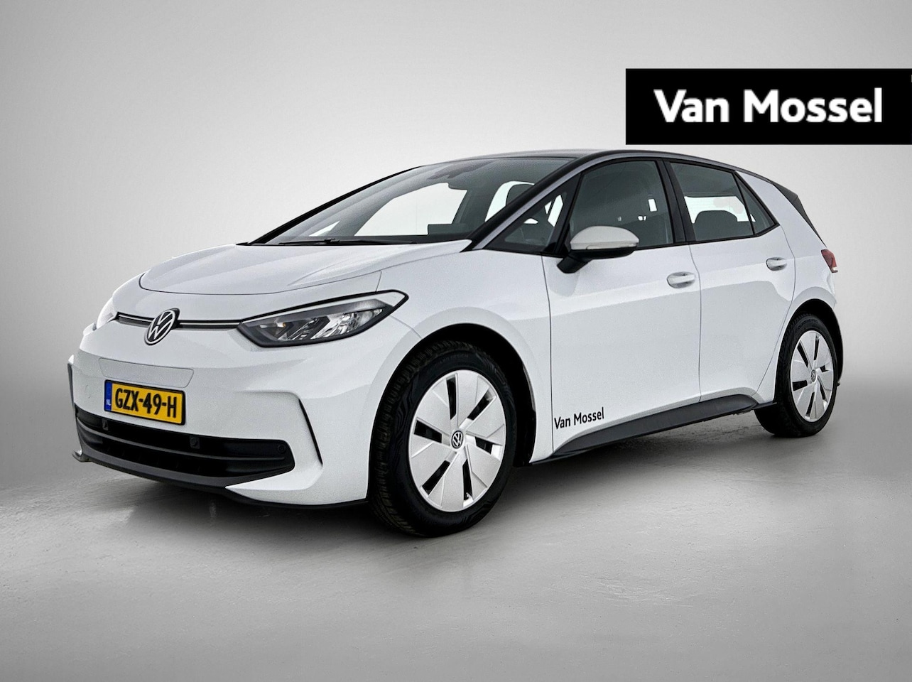 Volkswagen ID.3 - Pure Oranje Edition 52 kWh | Stoelverwarming | Stuurverwarming | Navigatie | Apple carplay - AutoWereld.nl