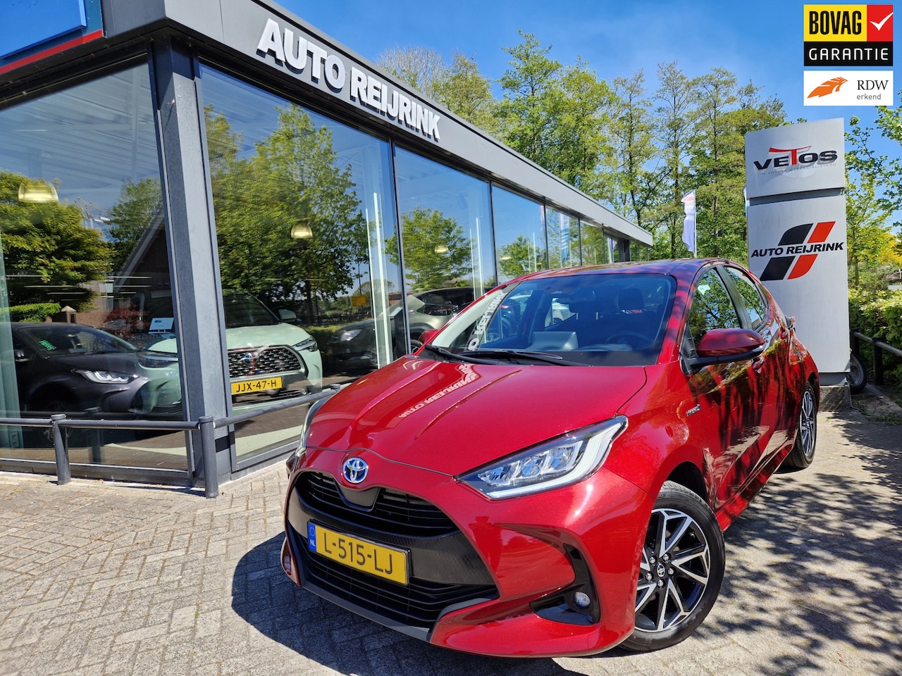 Toyota Yaris - 1.5 Hybrid Dynamic/TREKHAAK/KEYLESS/LMV/CARPLAY/STOELVERWARMING - AutoWereld.nl