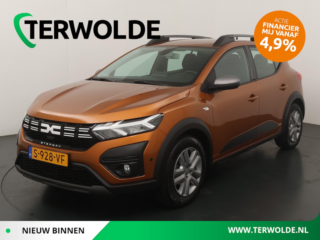 Dacia Sandero Stepway - TCe 110 Expression | Trekhaak | Navigatie | Parkeercamera | Climate Control | - AutoWereld.nl