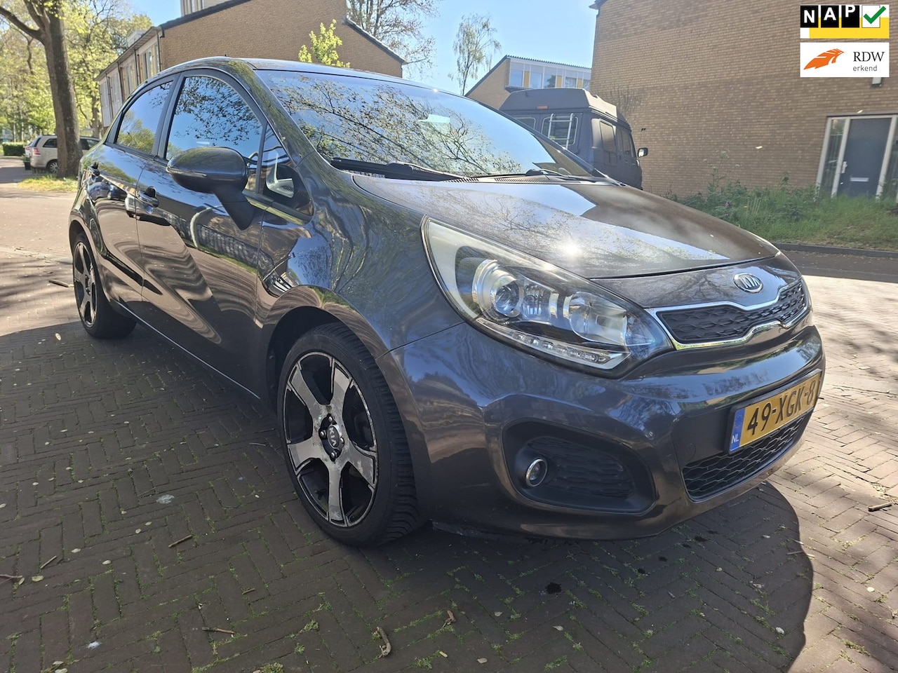 Kia Rio - Airco / 144.000 NAP / 5 deurs / parkeersensoren achter - AutoWereld.nl