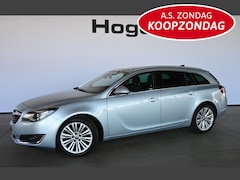 Opel Insignia Sports Tourer - 1.6 CDTI EcoFLEX Innovation Trekhaak Clima Leder Cruise Stoelverwarming Navigatie Inruil M