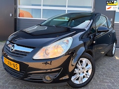 Opel Corsa - 1.4-16V Cosmo|Nette Auto|Cruise control|