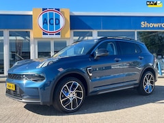 Lynk & Co 01 - 1.5 261pk PHEV 7DCTH | Orig.NL | PanoramaDak | 360 graden Camera | Carplay |