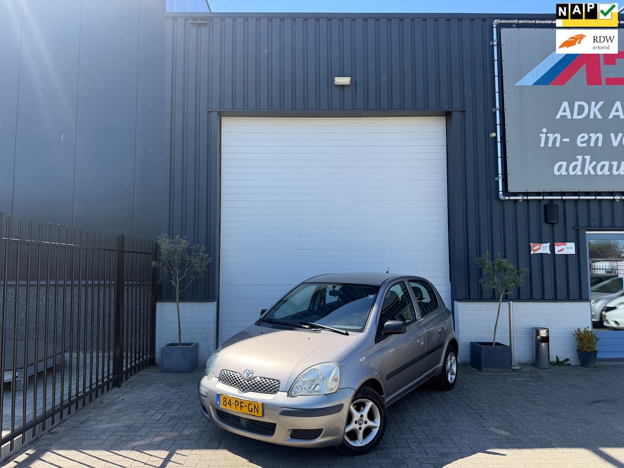Toyota Yaris - 1.3 VVT-i Idols AIRCO/LM VELGEN/ELEK PAKKET - AutoWereld.nl