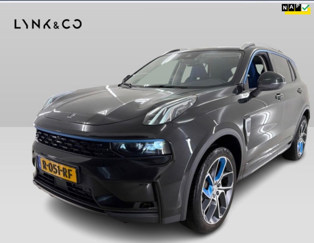 Lynk & Co 01 - 1.5 261pk PHEV 7DCTH | Orig.NL | PanoramaDak | 360 graden Camera | Carplay | - AutoWereld.nl