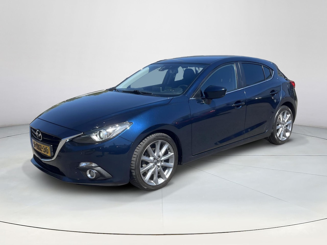 Mazda 3 - 2.0 GT-M | Bose-premium | Leder | - AutoWereld.nl