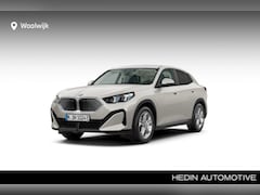 BMW iX2 - eDrive20 Pure Edition 67 kWh Fiscaal 46.963