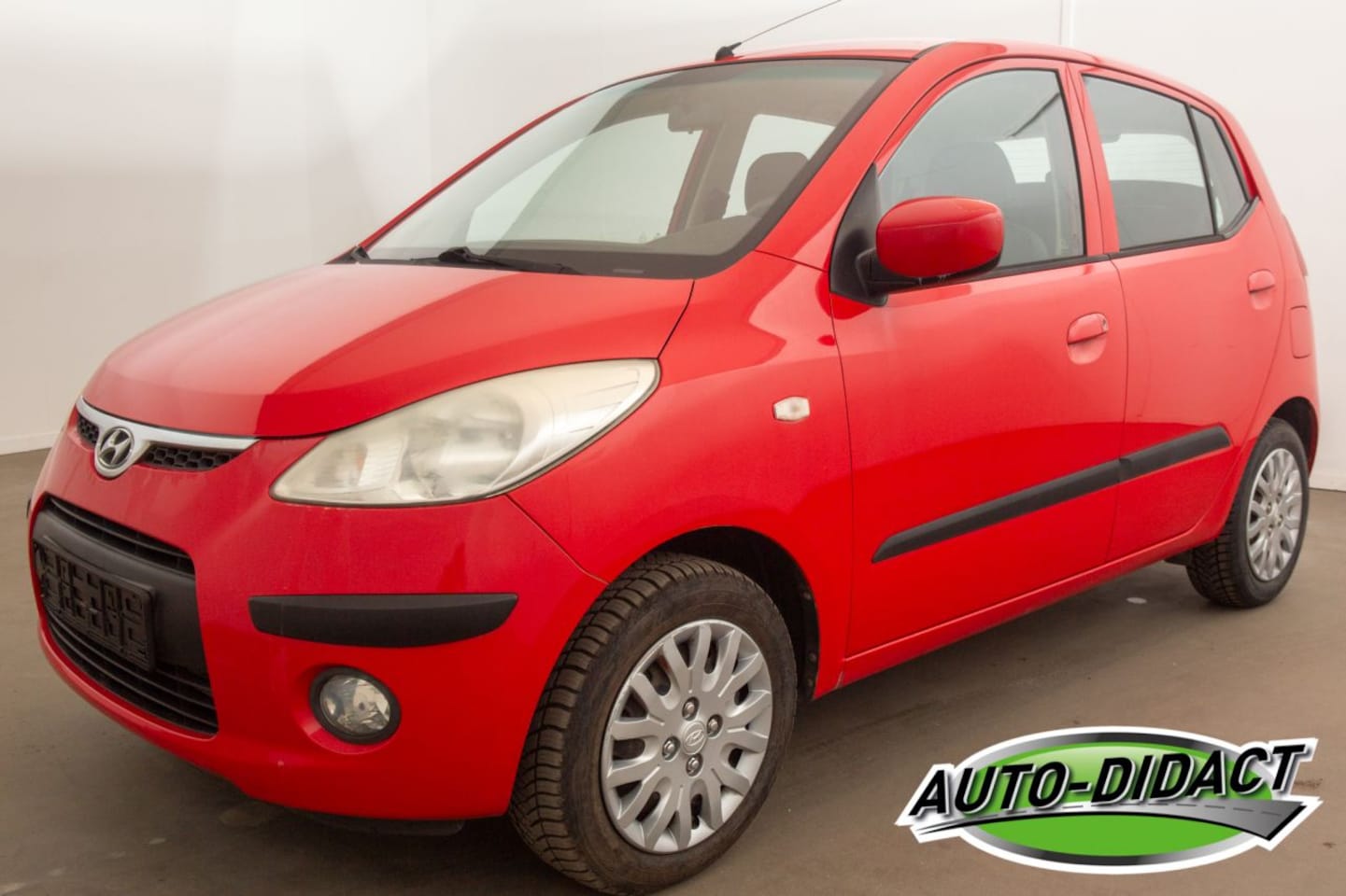 Hyundai i10 - I-10 1.1 Automaat 79.333 km Carpas Airco Lounge - AutoWereld.nl