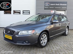 Volvo V70 - 2.0F 145pk H5 LPG/G3 Trekhaak stoel+AbankVerwarm