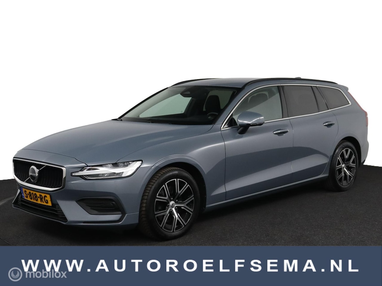 Volvo V60 - 2.0 B3 Driver pack| st./st. Verwarming| Trekhaak - AutoWereld.nl