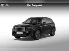 BMW iX1 - eDrive20 67 kWh M Sport Edition | M Sportpakket Pro | Innovation Pack | Travel Pack | Trek