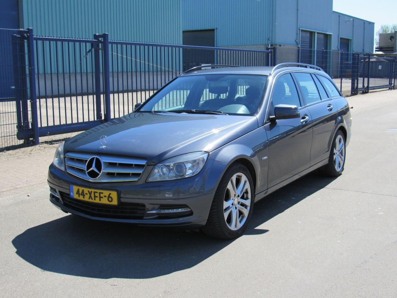 Mercedes-Benz C-klasse Estate - 200 CDI BlueEFFICIENCY Business Class 200 CDI BlueEFFICIENCY Business Class - AutoWereld.nl