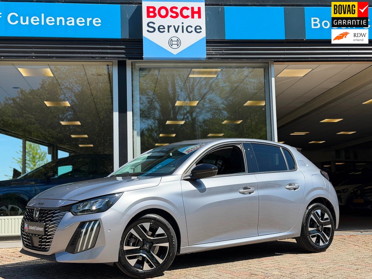 Peugeot 208 - 1.2 PureTech 100 Allure - AutoWereld.nl