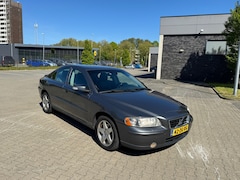 Volvo S60 - 2.4D Edition II. AUTOMAAT