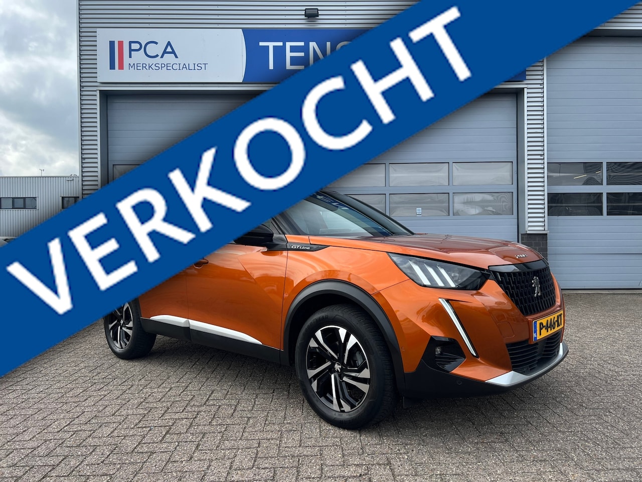 Peugeot 2008 - 1.2 130PK GT-Line | Vol leer | Focal | Opendak | Navigatie | Trekhaak | - AutoWereld.nl