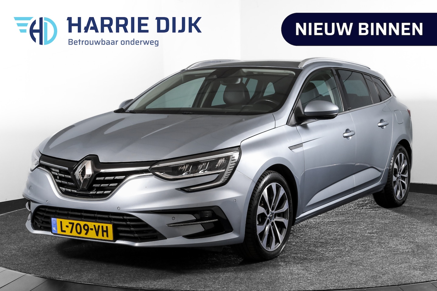 Renault Mégane E-Tech - Estate 1.6 Plug-In Hybrid 160 Business Edition One | Dig. Cockpit | Cruise | PDC | Camera - AutoWereld.nl