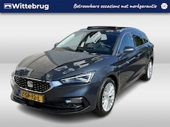 SEAT Leon Sportstourer - 1.4 TSI eHybrid PHEV Xcellence / AUTOMAAT/ PANO/ PARK. SENSOREN/ KEYLESS/ STOEL-STUURVERWA