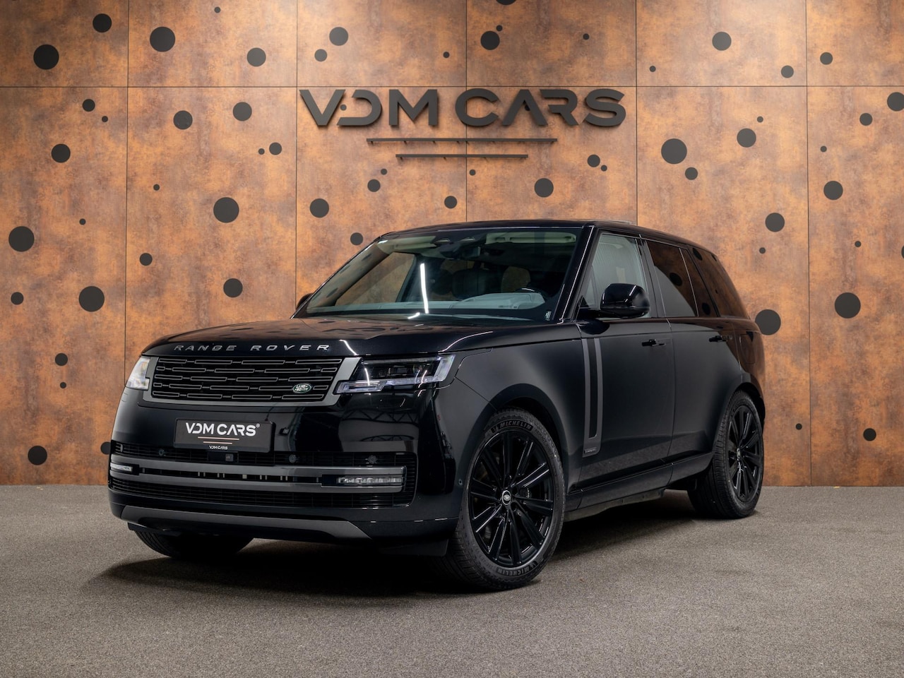 Land Rover Range Rover - 3.0 P550e Autobiography PHEV | Koelbox | Trekhaak | Vierwielbest. | Shadow Pack | - AutoWereld.nl