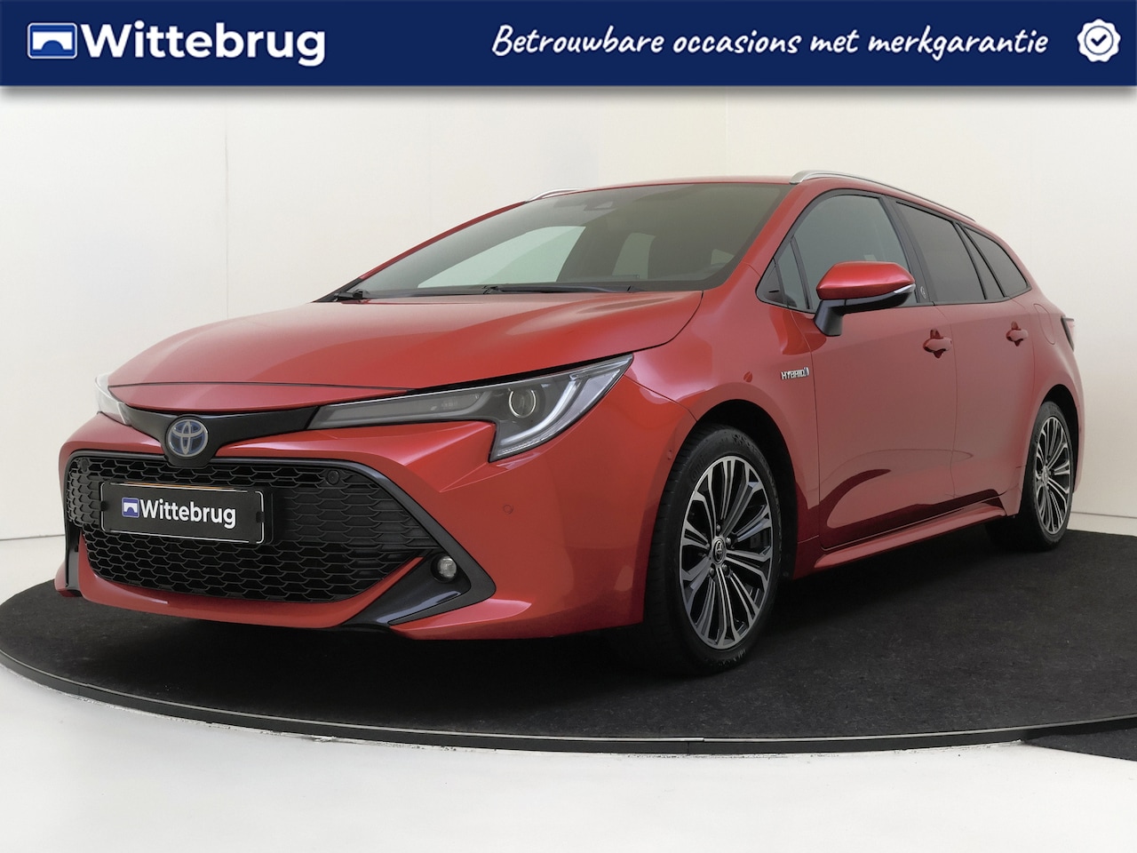 Toyota Corolla Touring Sports - 2.0 Hybrid Dynamic TREKHAAK | STOELVERWARMING | PARKEERCAMERA - AutoWereld.nl