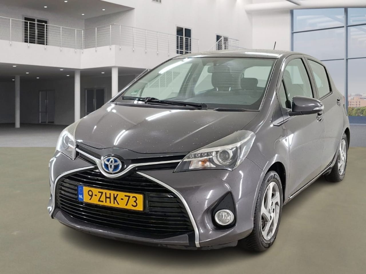 Toyota Yaris - 1.5 Hybrid Lease NAVI+NAP - AutoWereld.nl