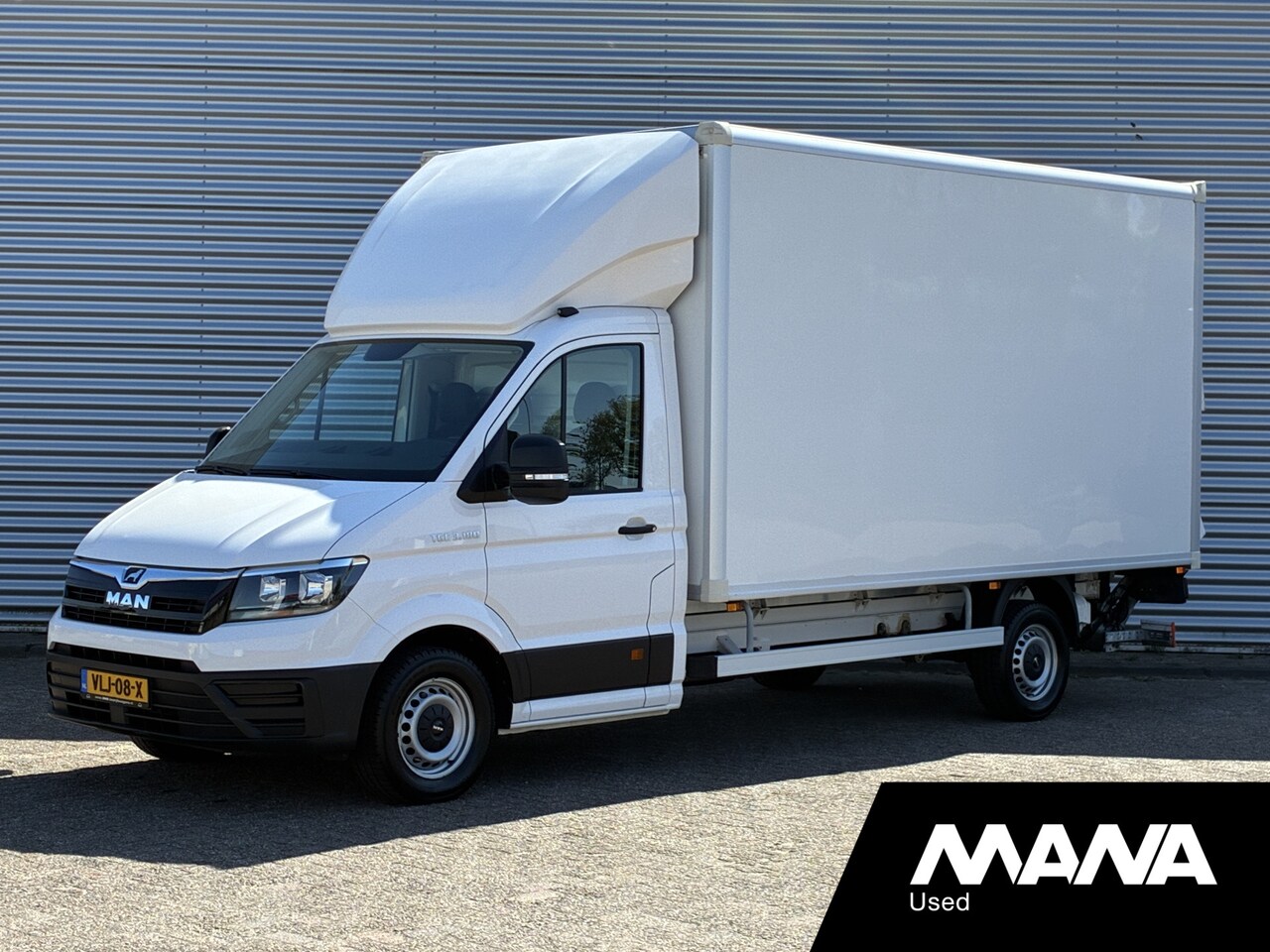 MAN TGE - 35 2.0 L4 Bakwagen Automaat 750kg laadklep Cruise Camera Airco Lat om Lat - AutoWereld.nl